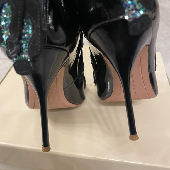 SOPHIA WEBSTER Felice Embellished Mesh Black Patent-Leather Ankle Boot S… - Picture 4 of 12